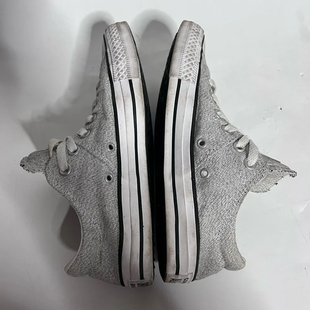 Converse Gray Low Top Chuck Taylors - Picture 10 of 12